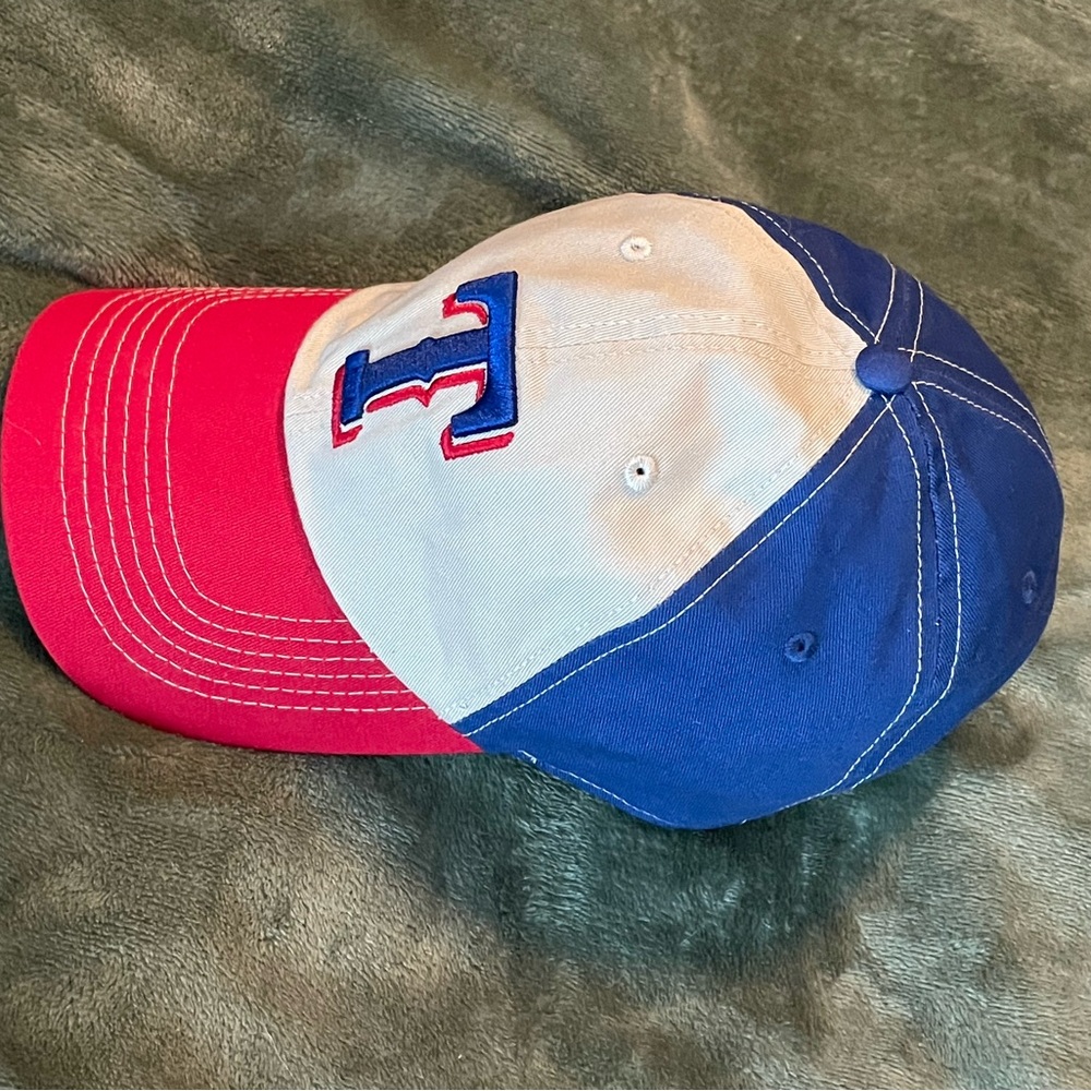 Texas Rangers Hat - adjustable - Picture 2 of 2